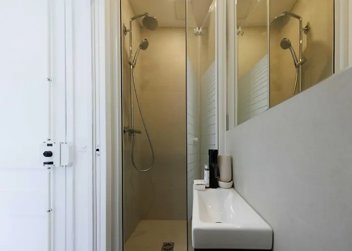 Cosy - 17th Arrd - Mobility Lease